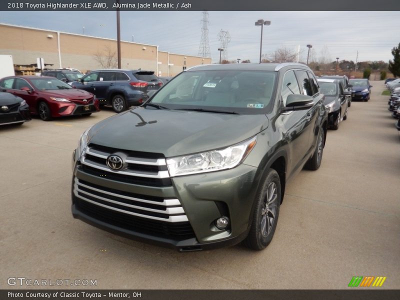 Alumina Jade Metallic / Ash 2018 Toyota Highlander XLE AWD