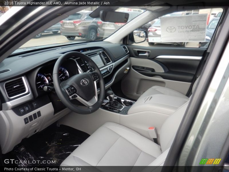 Alumina Jade Metallic / Ash 2018 Toyota Highlander XLE AWD