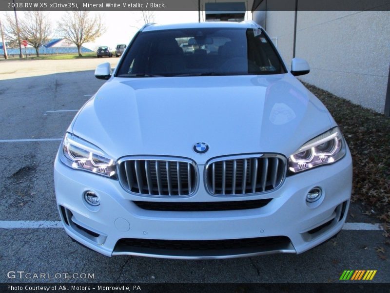 Mineral White Metallic / Black 2018 BMW X5 xDrive35i