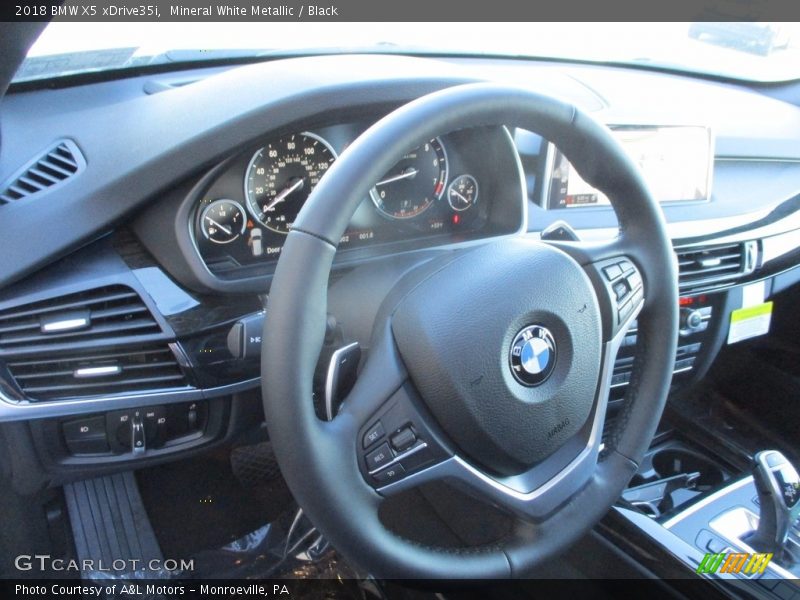 Mineral White Metallic / Black 2018 BMW X5 xDrive35i