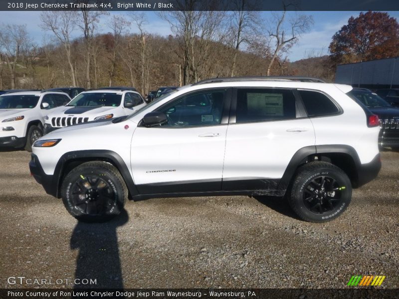 Bright White / Black 2018 Jeep Cherokee Trailhawk 4x4