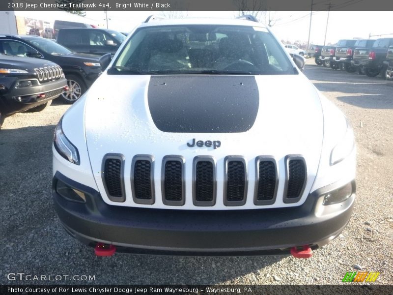 Bright White / Black 2018 Jeep Cherokee Trailhawk 4x4