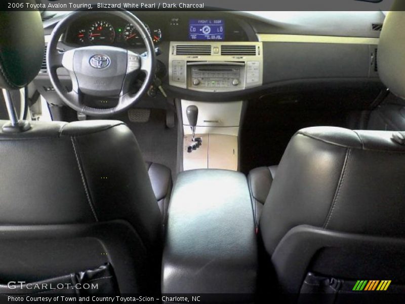 Blizzard White Pearl / Dark Charcoal 2006 Toyota Avalon Touring