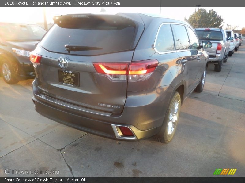 Predawn Gray Mica / Ash 2018 Toyota Highlander Limited AWD