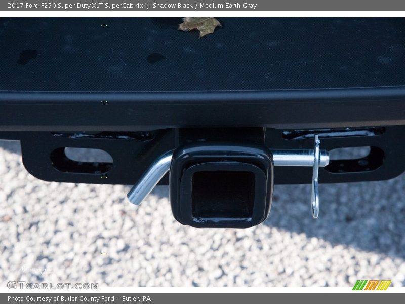 Shadow Black / Medium Earth Gray 2017 Ford F250 Super Duty XLT SuperCab 4x4