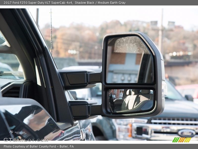 Shadow Black / Medium Earth Gray 2017 Ford F250 Super Duty XLT SuperCab 4x4