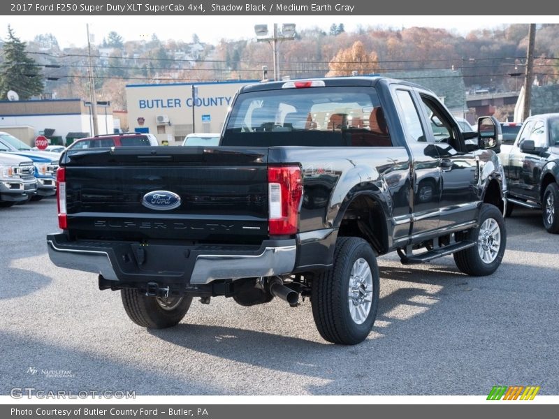 Shadow Black / Medium Earth Gray 2017 Ford F250 Super Duty XLT SuperCab 4x4