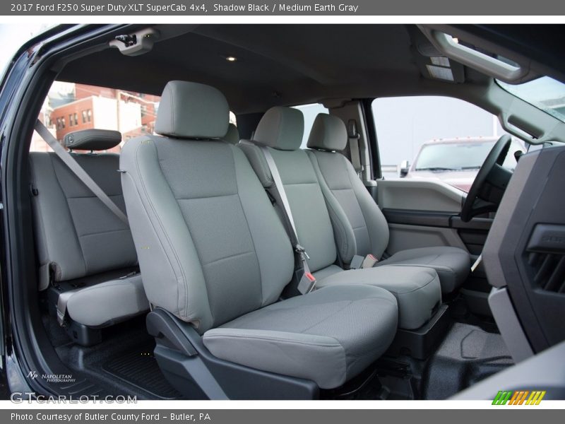 Shadow Black / Medium Earth Gray 2017 Ford F250 Super Duty XLT SuperCab 4x4