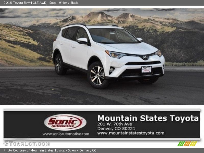 Super White / Black 2018 Toyota RAV4 XLE AWD