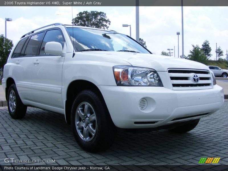Super White / Ash Gray 2006 Toyota Highlander V6 4WD