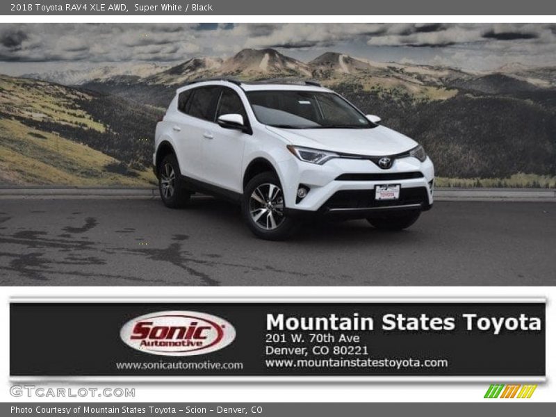 Super White / Black 2018 Toyota RAV4 XLE AWD