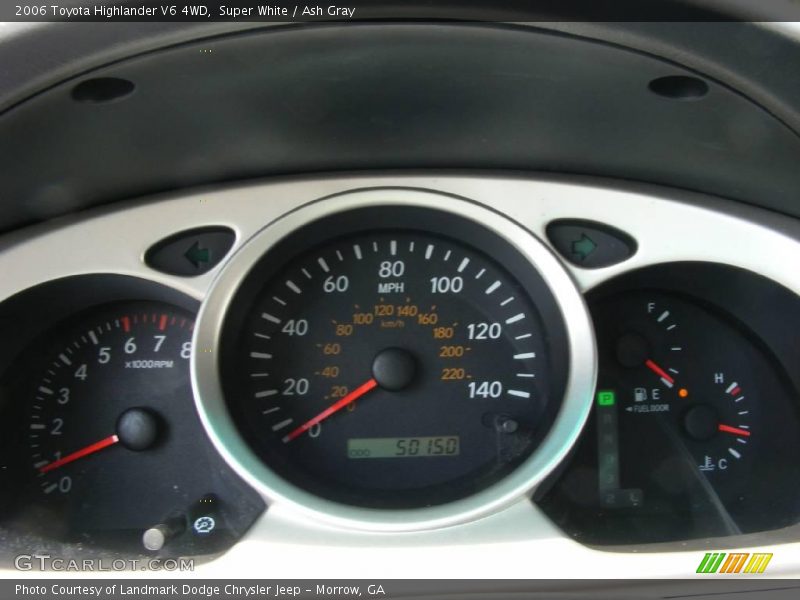 Super White / Ash Gray 2006 Toyota Highlander V6 4WD