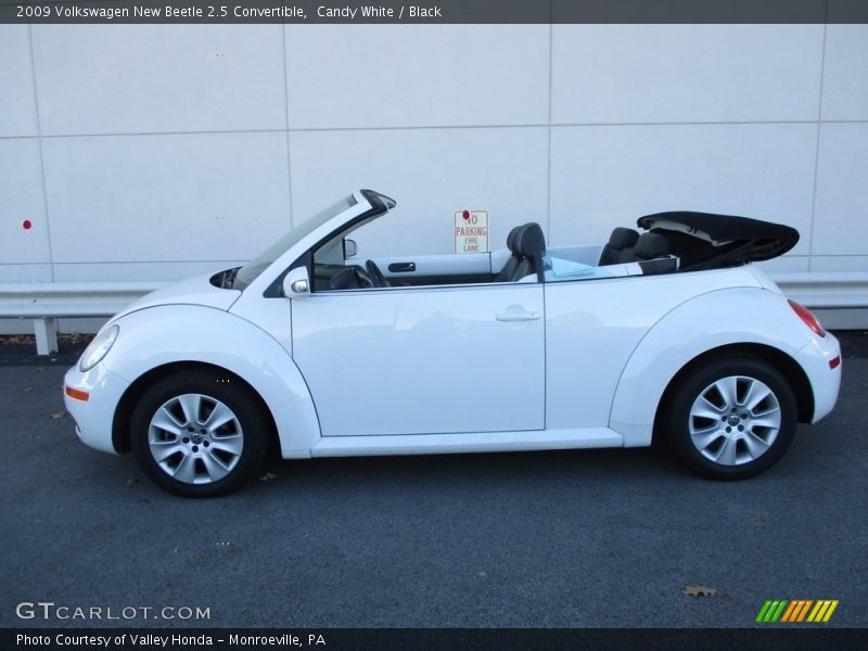 Candy White / Black 2009 Volkswagen New Beetle 2.5 Convertible