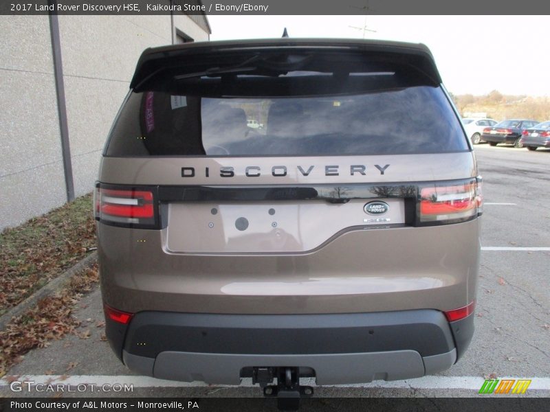 Kaikoura Stone / Ebony/Ebony 2017 Land Rover Discovery HSE