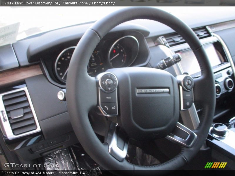 Kaikoura Stone / Ebony/Ebony 2017 Land Rover Discovery HSE