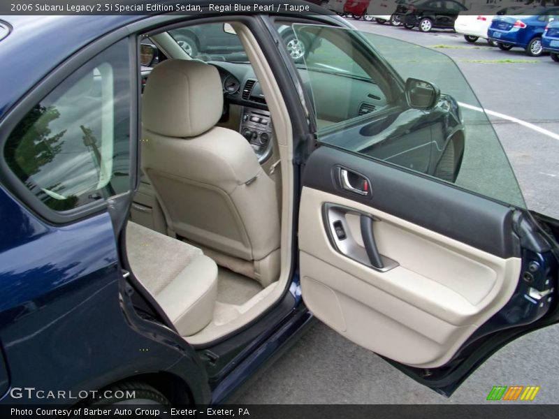 Regal Blue Pearl / Taupe 2006 Subaru Legacy 2.5i Special Edition Sedan