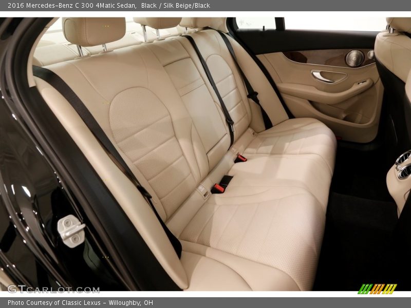 Black / Silk Beige/Black 2016 Mercedes-Benz C 300 4Matic Sedan