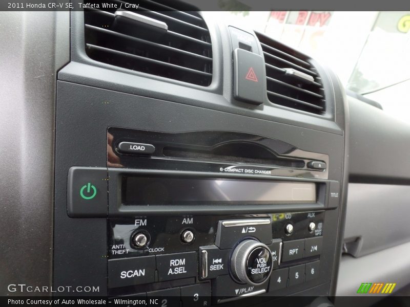 Taffeta White / Gray 2011 Honda CR-V SE