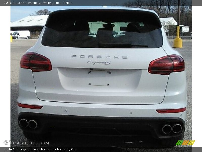 White / Luxor Beige 2016 Porsche Cayenne S