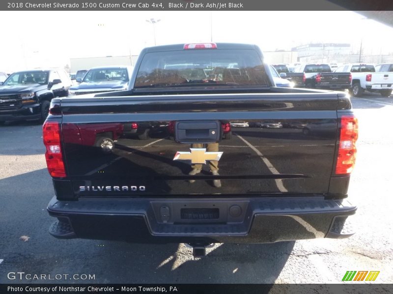 Black / Dark Ash/Jet Black 2018 Chevrolet Silverado 1500 Custom Crew Cab 4x4