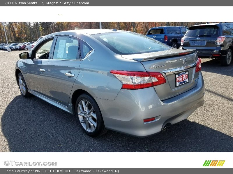 Magnetic Gray / Charcoal 2014 Nissan Sentra SR