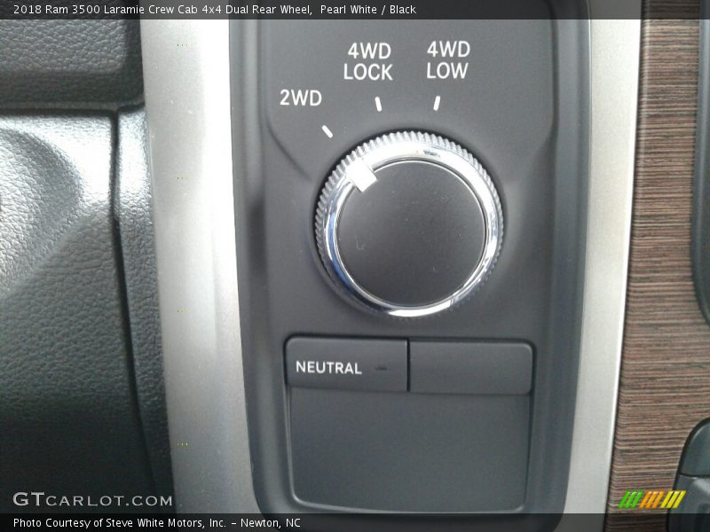Controls of 2018 3500 Laramie Crew Cab 4x4 Dual Rear Wheel