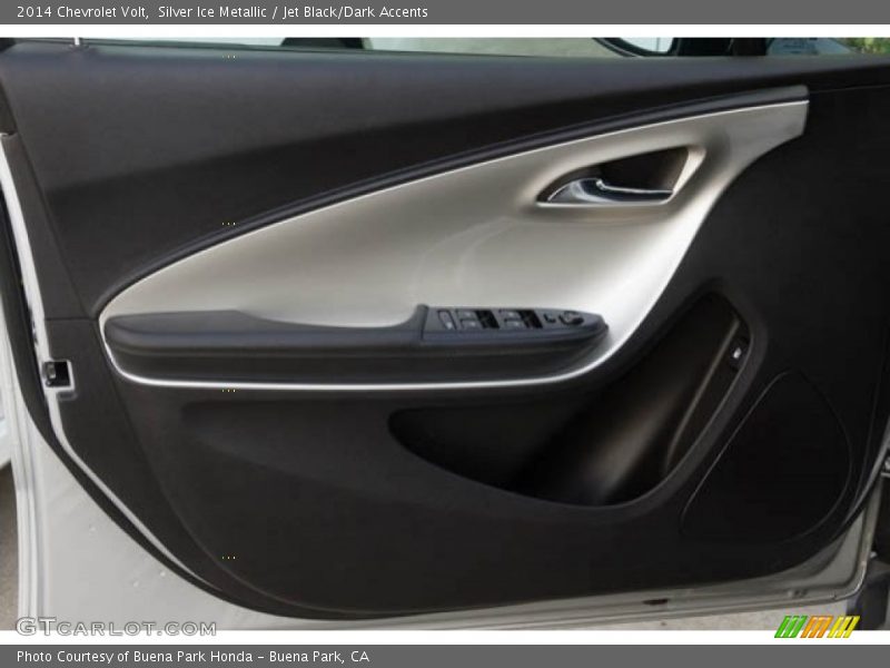 Silver Ice Metallic / Jet Black/Dark Accents 2014 Chevrolet Volt