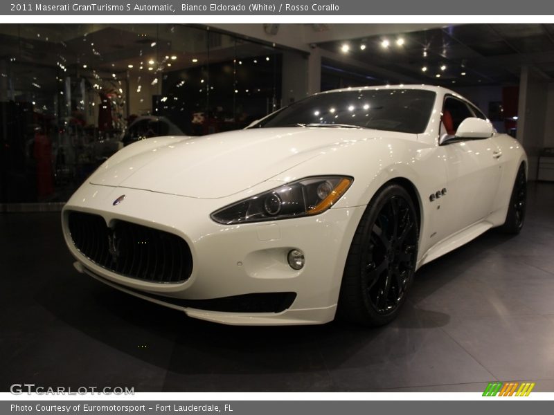 Bianco Eldorado (White) / Rosso Corallo 2011 Maserati GranTurismo S Automatic