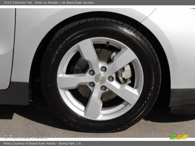 Silver Ice Metallic / Jet Black/Dark Accents 2014 Chevrolet Volt