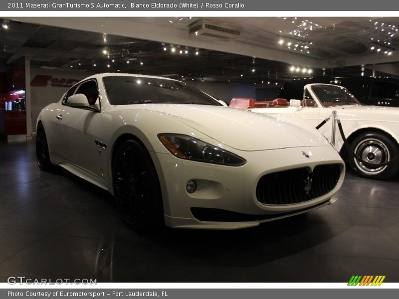 Bianco Eldorado (White) / Rosso Corallo 2011 Maserati GranTurismo S Automatic