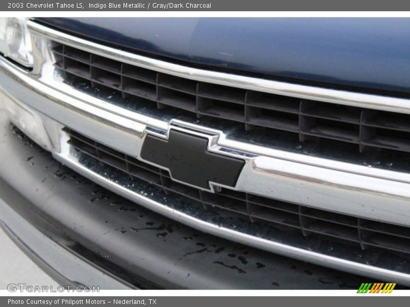 Indigo Blue Metallic / Gray/Dark Charcoal 2003 Chevrolet Tahoe LS
