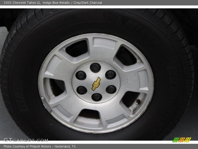 Indigo Blue Metallic / Gray/Dark Charcoal 2003 Chevrolet Tahoe LS