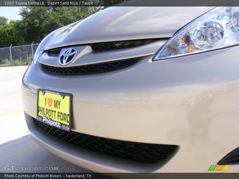 Desert Sand Mica / Taupe 2007 Toyota Sienna LE