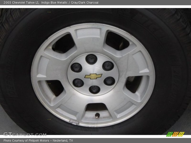 Indigo Blue Metallic / Gray/Dark Charcoal 2003 Chevrolet Tahoe LS