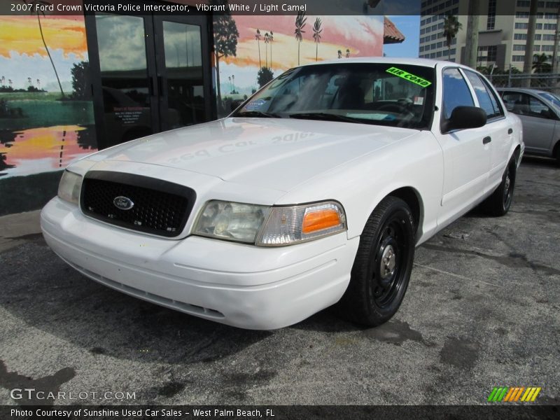 Vibrant White / Light Camel 2007 Ford Crown Victoria Police Interceptor