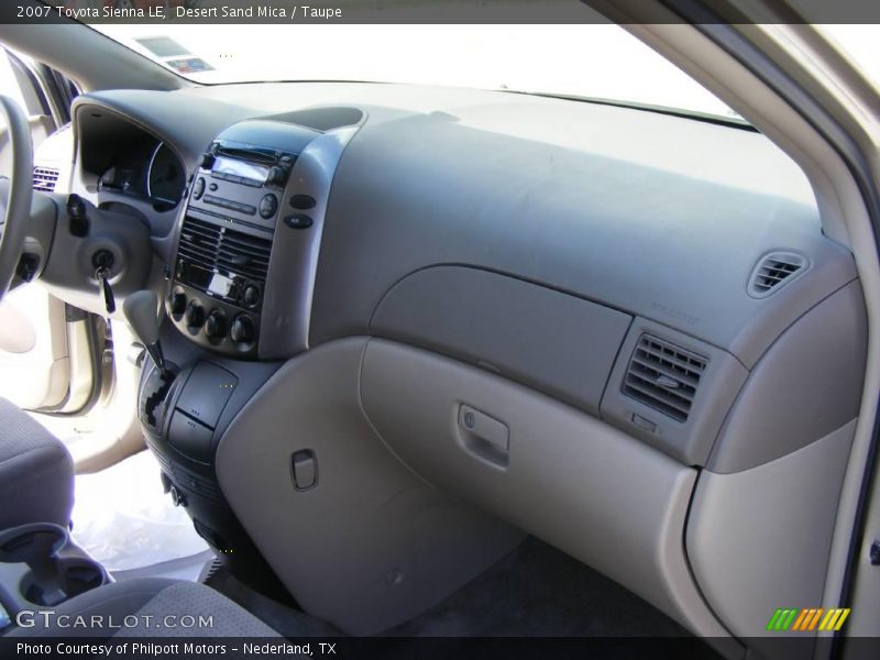 Desert Sand Mica / Taupe 2007 Toyota Sienna LE
