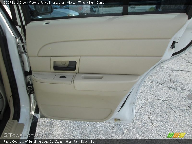 Vibrant White / Light Camel 2007 Ford Crown Victoria Police Interceptor