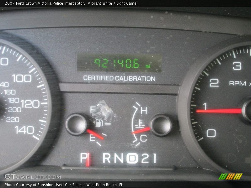 Vibrant White / Light Camel 2007 Ford Crown Victoria Police Interceptor