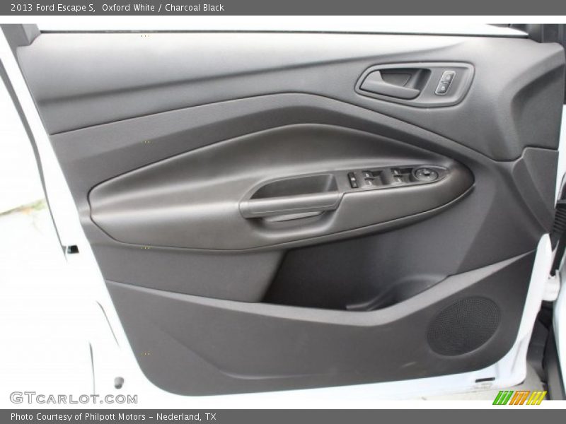 Oxford White / Charcoal Black 2013 Ford Escape S