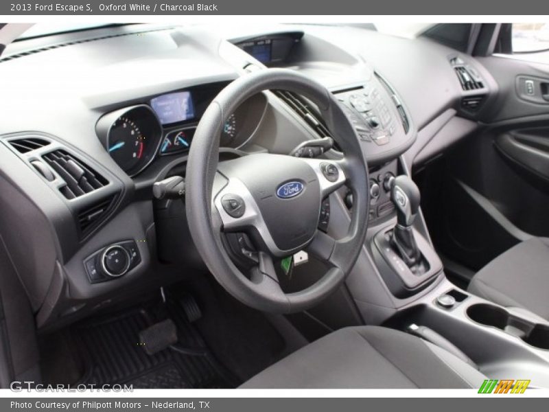 Oxford White / Charcoal Black 2013 Ford Escape S