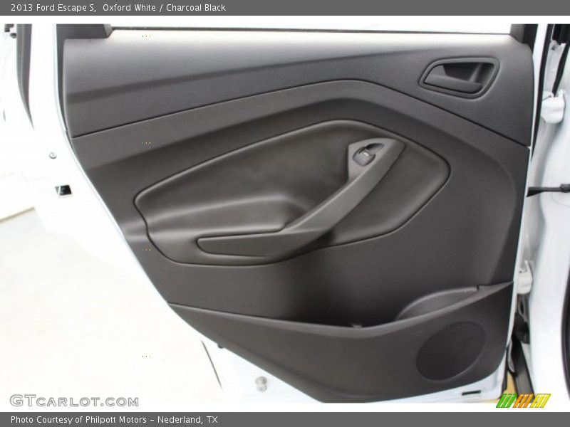 Oxford White / Charcoal Black 2013 Ford Escape S