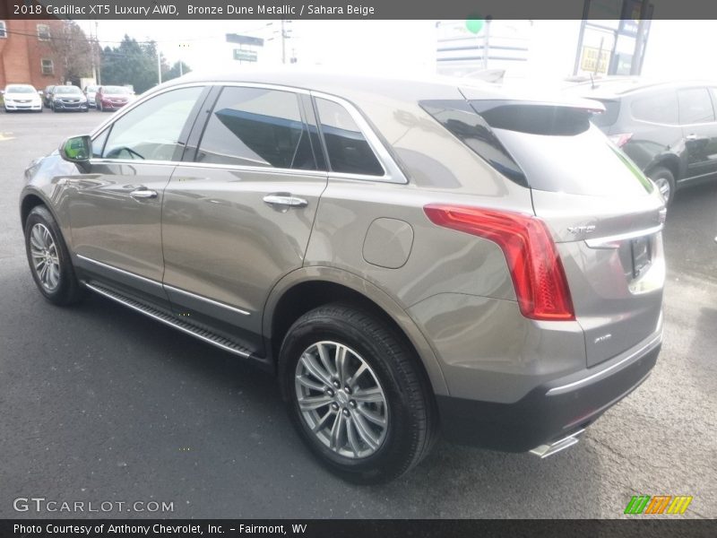 Bronze Dune Metallic / Sahara Beige 2018 Cadillac XT5 Luxury AWD