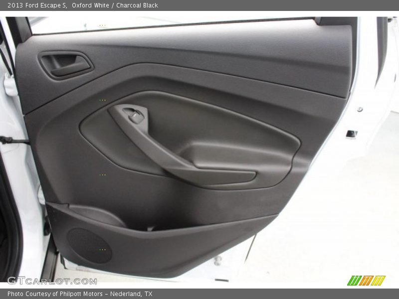 Oxford White / Charcoal Black 2013 Ford Escape S