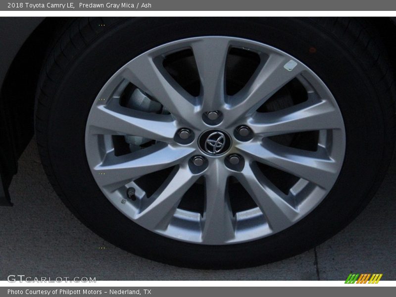 Predawn Gray Mica / Ash 2018 Toyota Camry LE