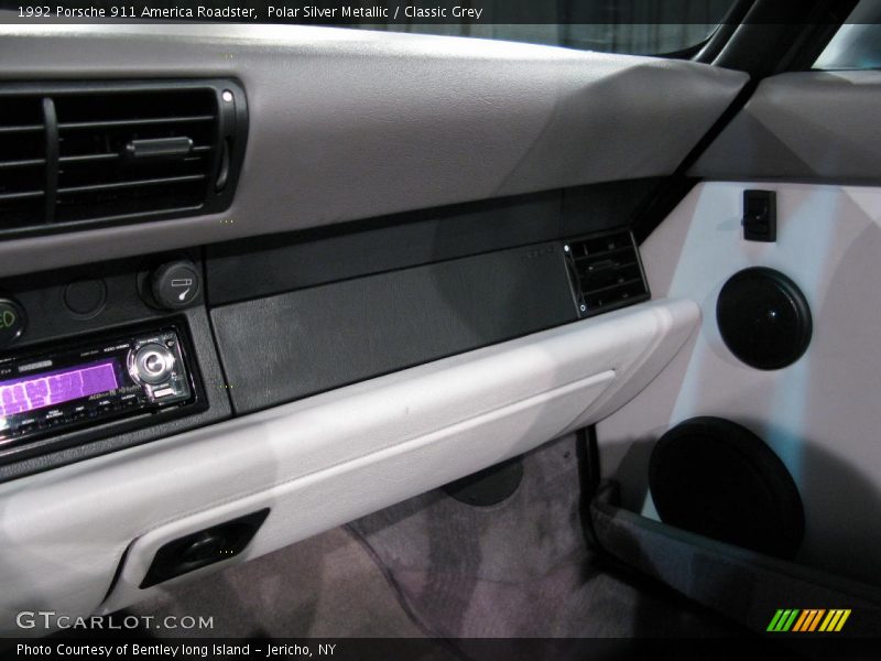 Polar Silver Metallic / Classic Grey 1992 Porsche 911 America Roadster