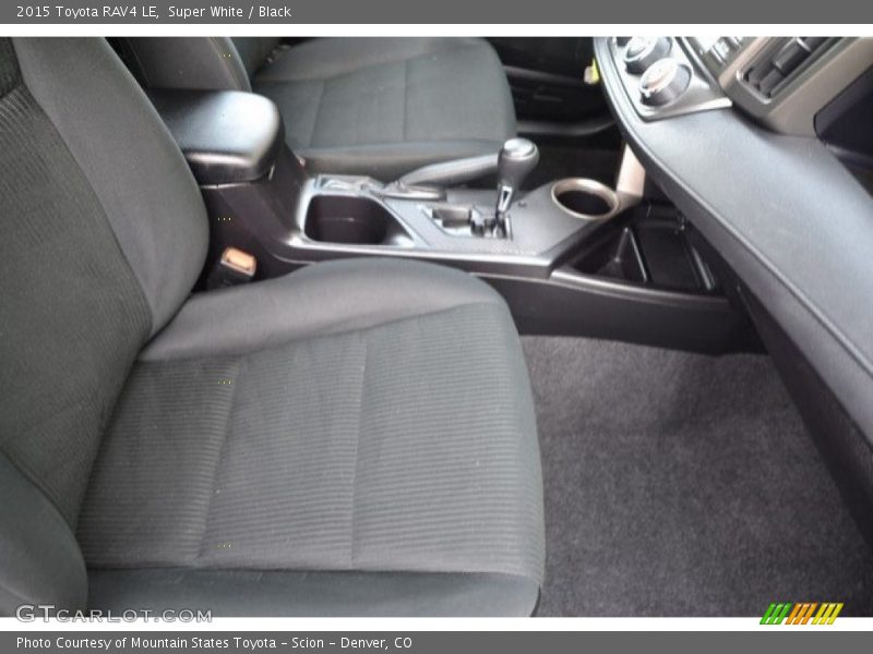 Super White / Black 2015 Toyota RAV4 LE
