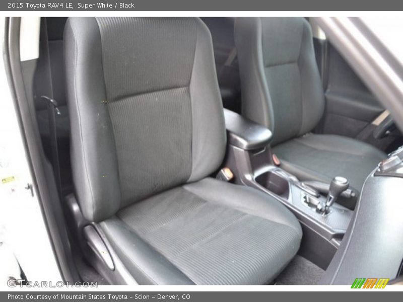 Super White / Black 2015 Toyota RAV4 LE