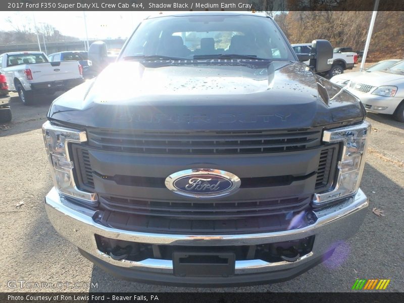 Shadow Black / Medium Earth Gray 2017 Ford F350 Super Duty XL Crew Cab 4x4
