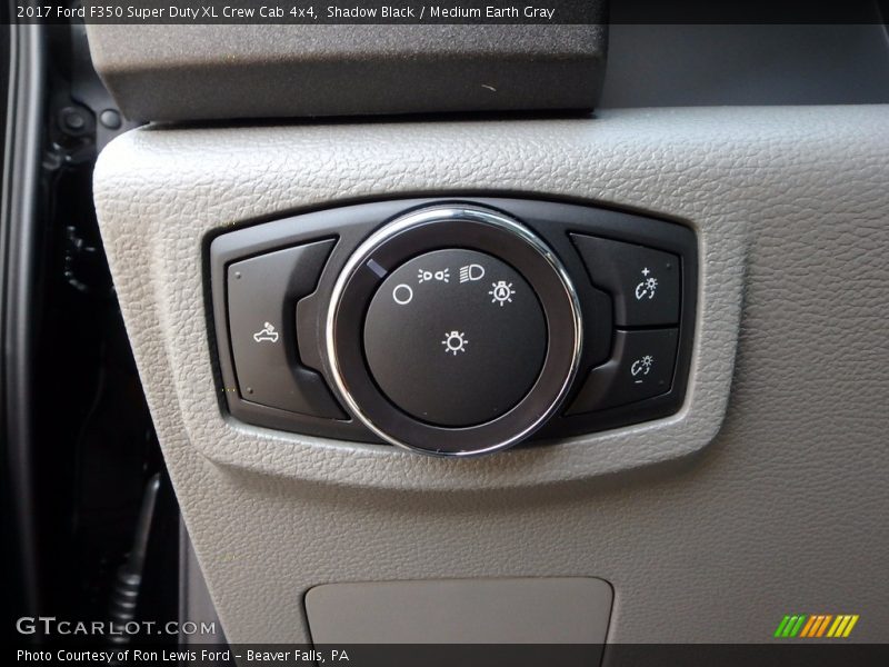 Shadow Black / Medium Earth Gray 2017 Ford F350 Super Duty XL Crew Cab 4x4