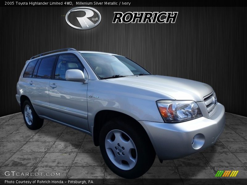 Millenium Silver Metallic / Ivory 2005 Toyota Highlander Limited 4WD